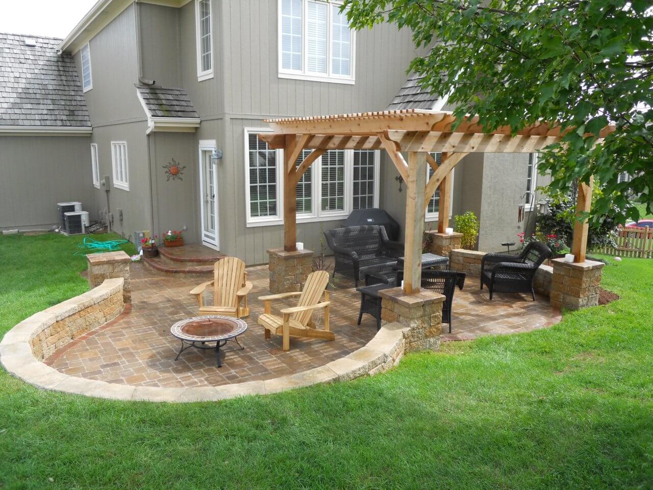 Patio and pergola combination