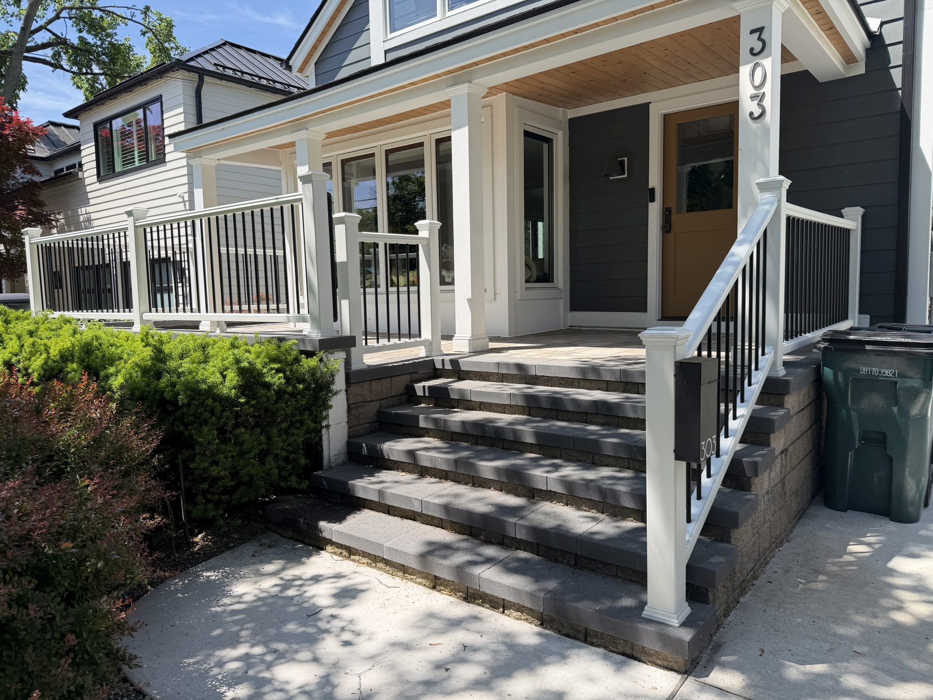 patio stairs railing