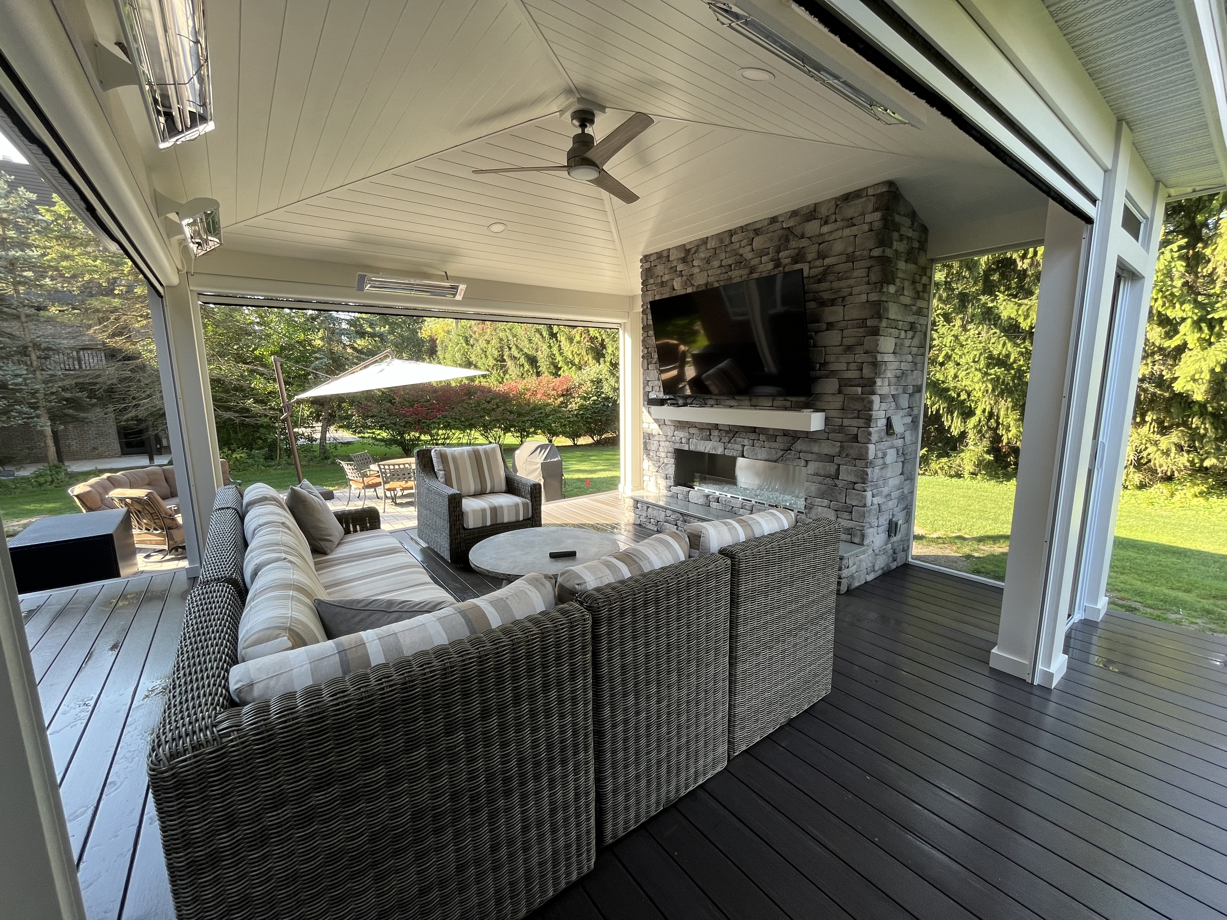 Screened Porch