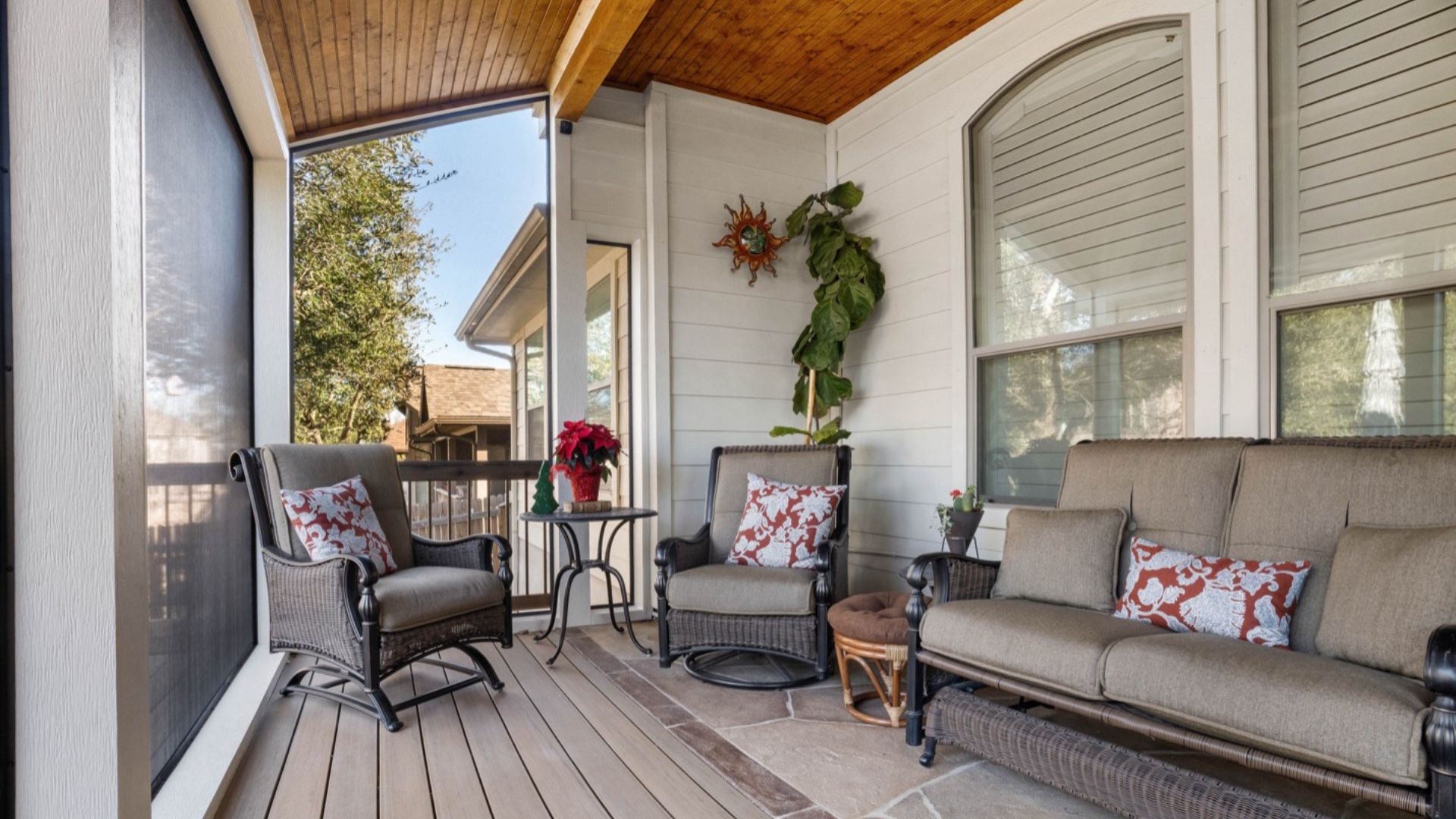 outdoor kitchen patio builders near me