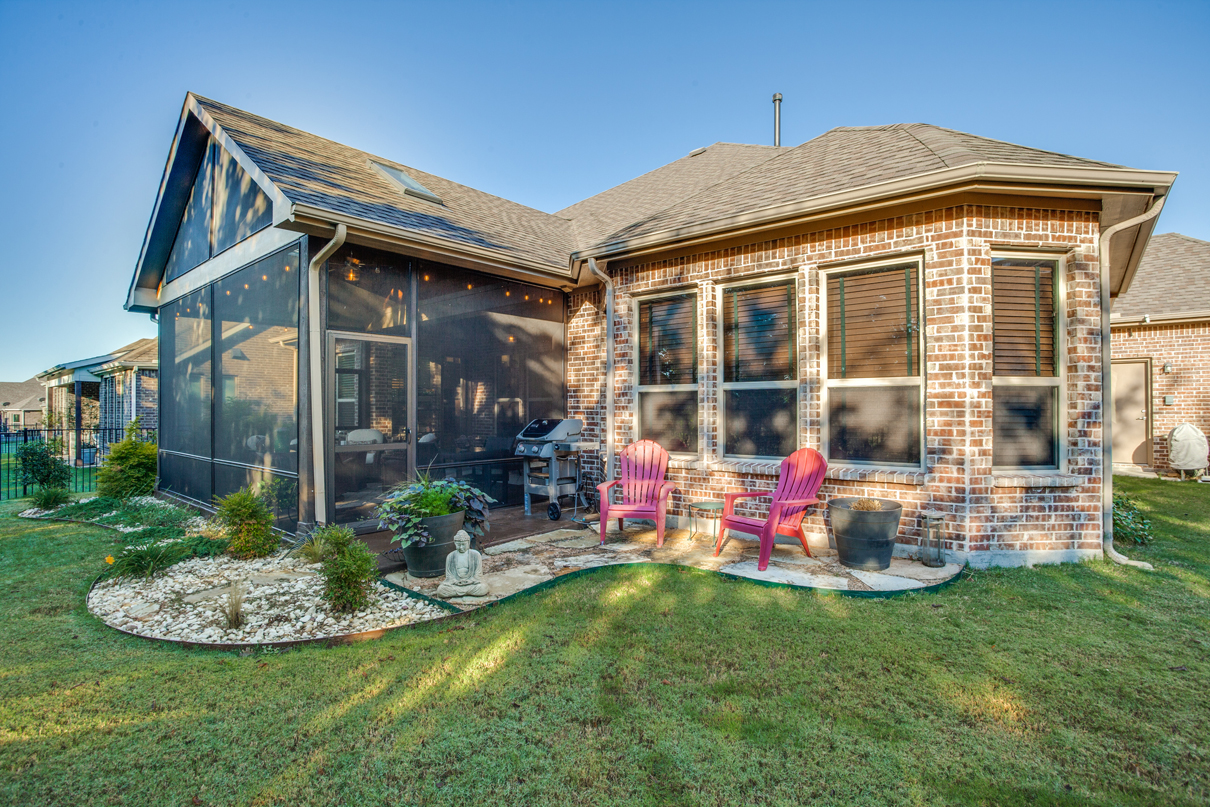 screened in patio vs. screened in porch