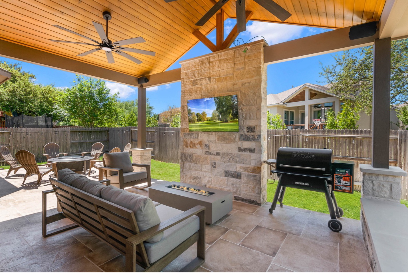 covered patio builders